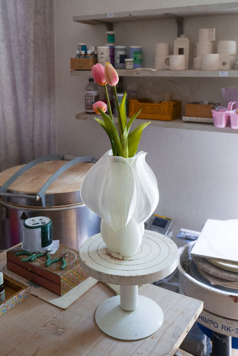 IRIS - vase - white