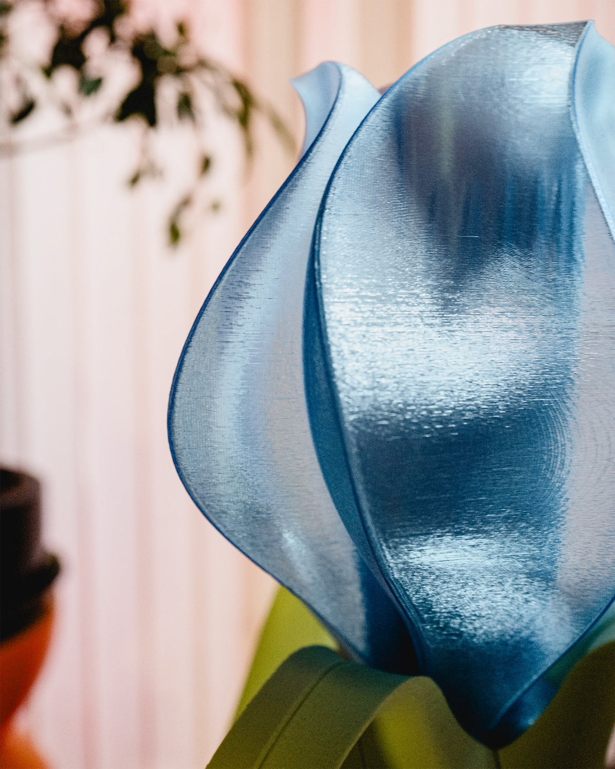 IRIS LAMINA Table lamp