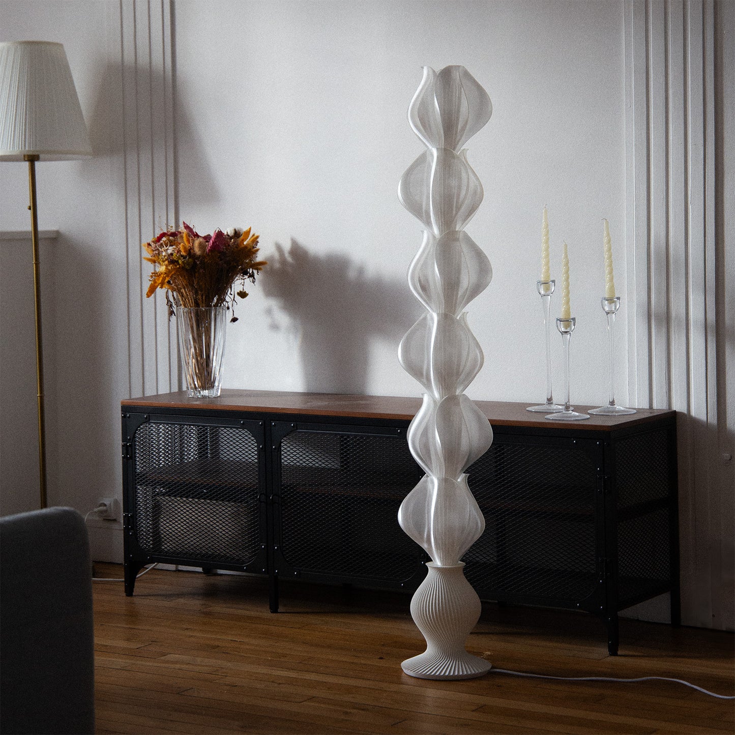 Totem IRIS COLUMNA white