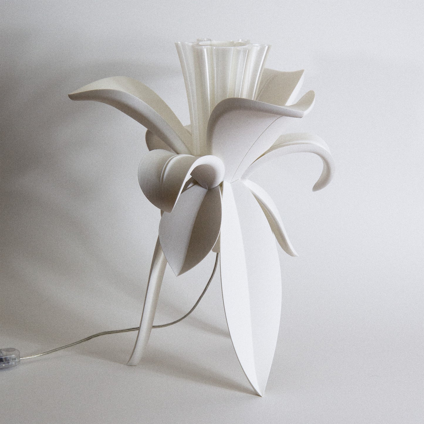 LYS LAMINA white table lamp