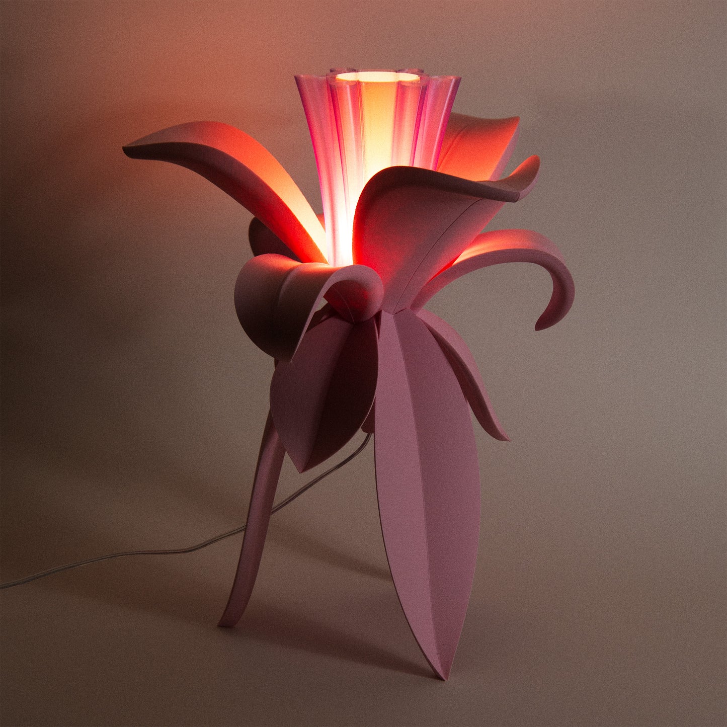 LYS LAMINA pink table lamp