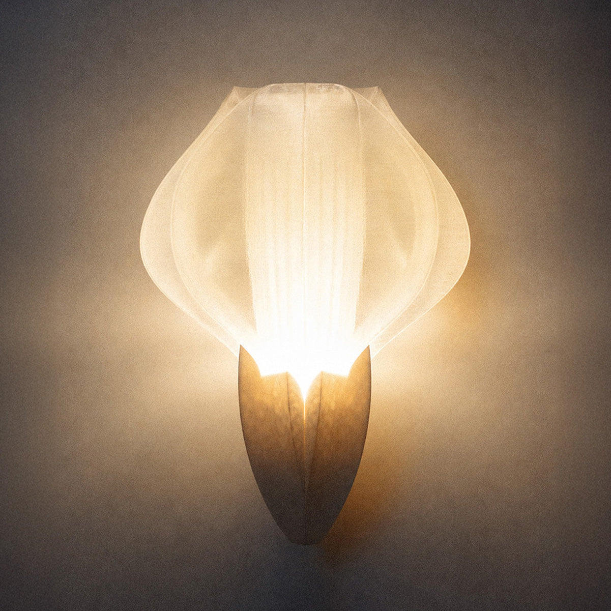 IRIS VITIS mini white wall light
