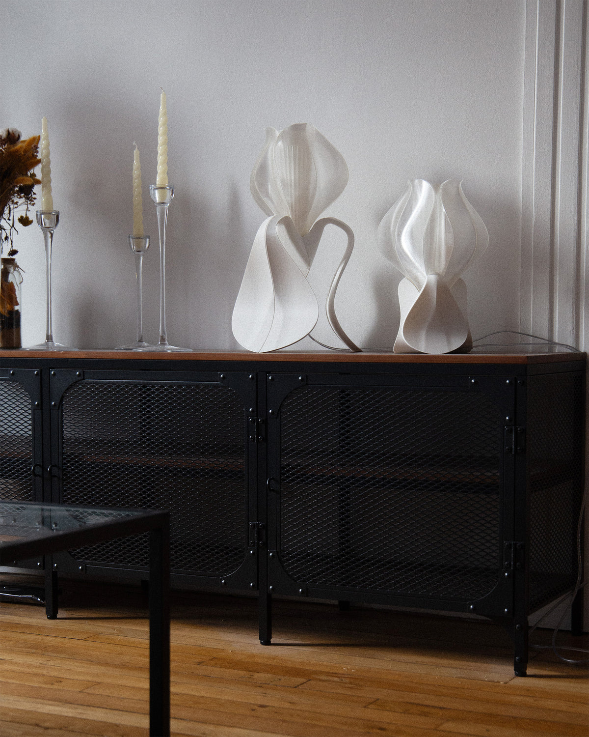 IRIS LAMINA Table lamp