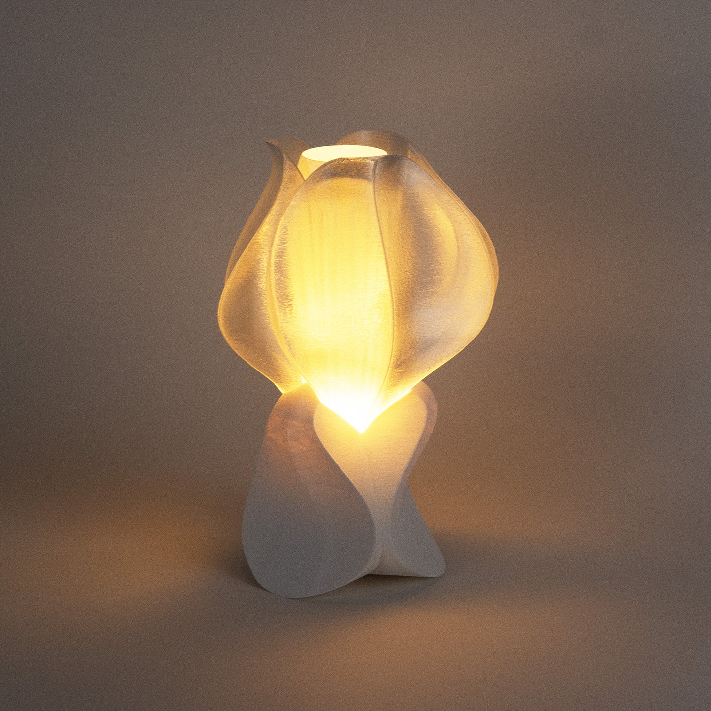 IRIS LAMINA mini white table lamp